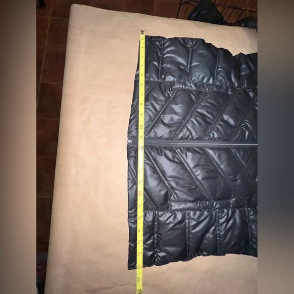 Kenneth Cole I Love New York Faux Fur Lined Coat size Large Black Puffy Jacket - Picture 7 of 14